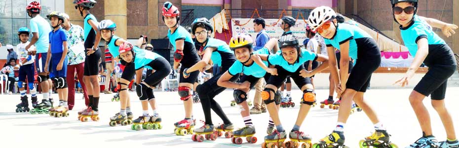 QUARTER SKATING GROUP MARATHON