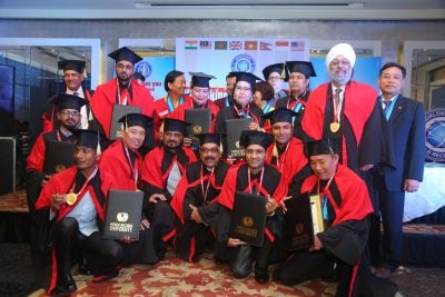 Doctorate degree of World Records University conferred on a person in the Worldkings Awards 2018 ceremony