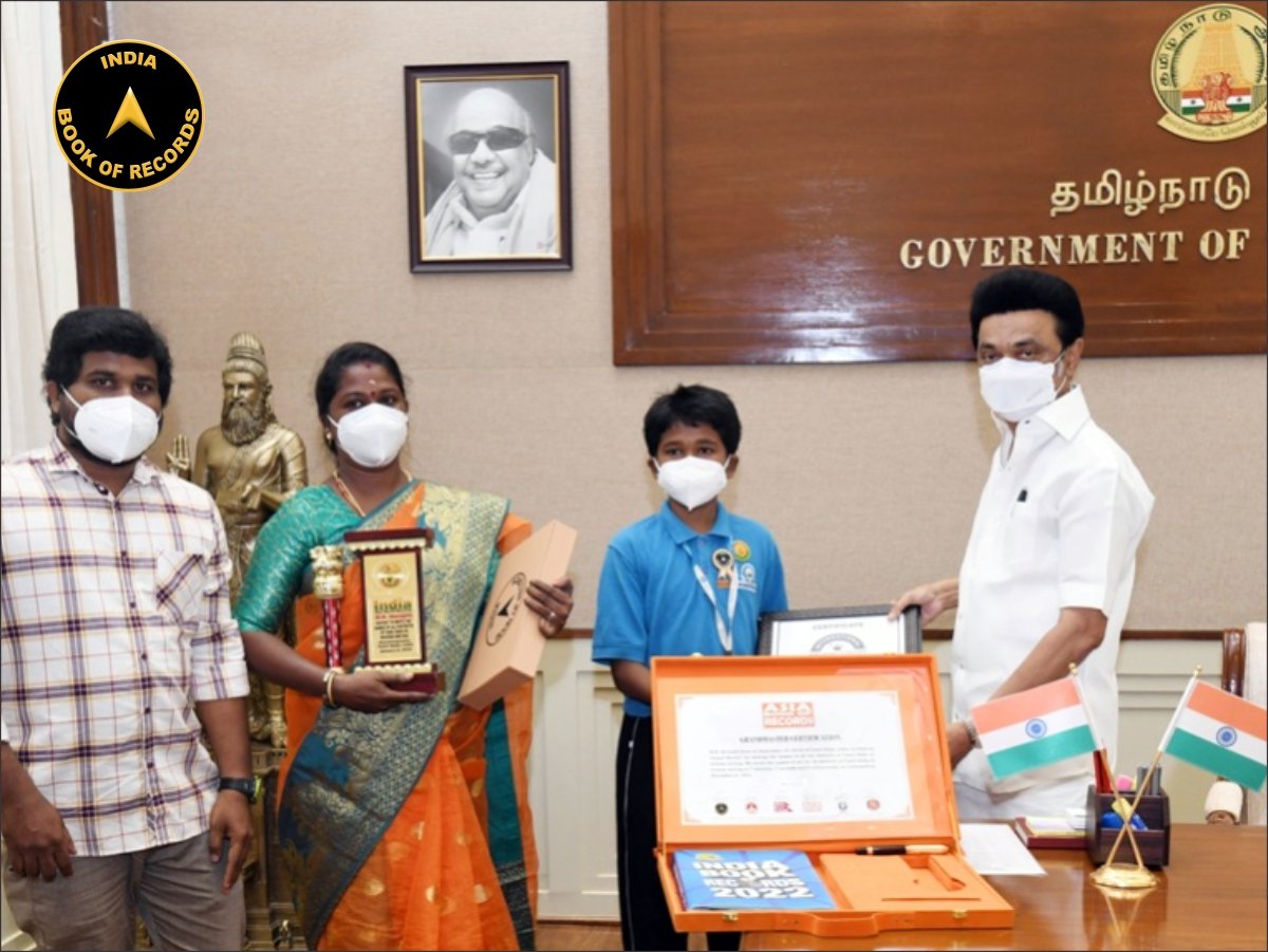 Little Reverse Writing Champion applauded by Chief Minister of Tamil Nadu