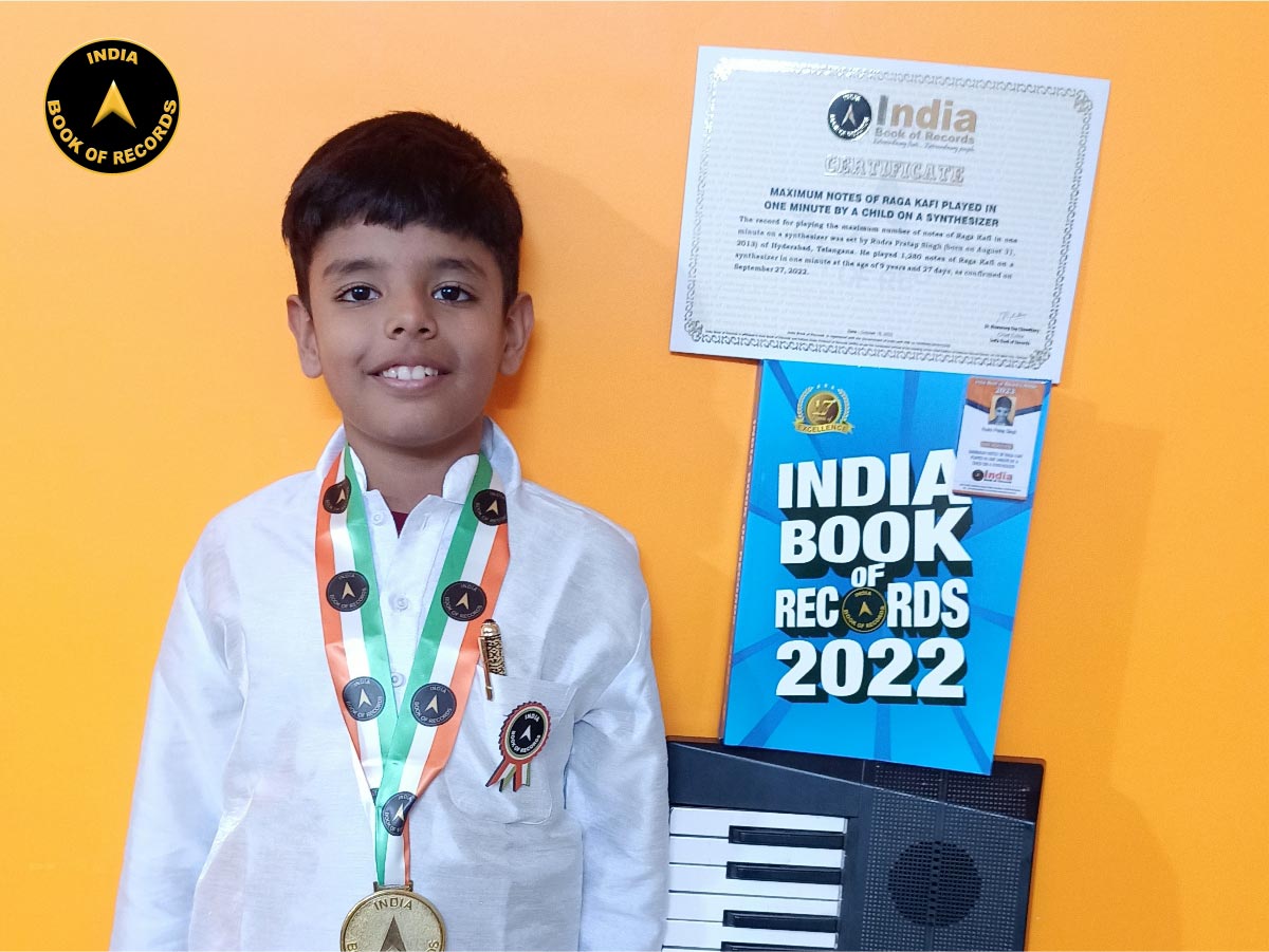 Maximum notes of Raga Kafi played in one minute by a child on a synthesizer