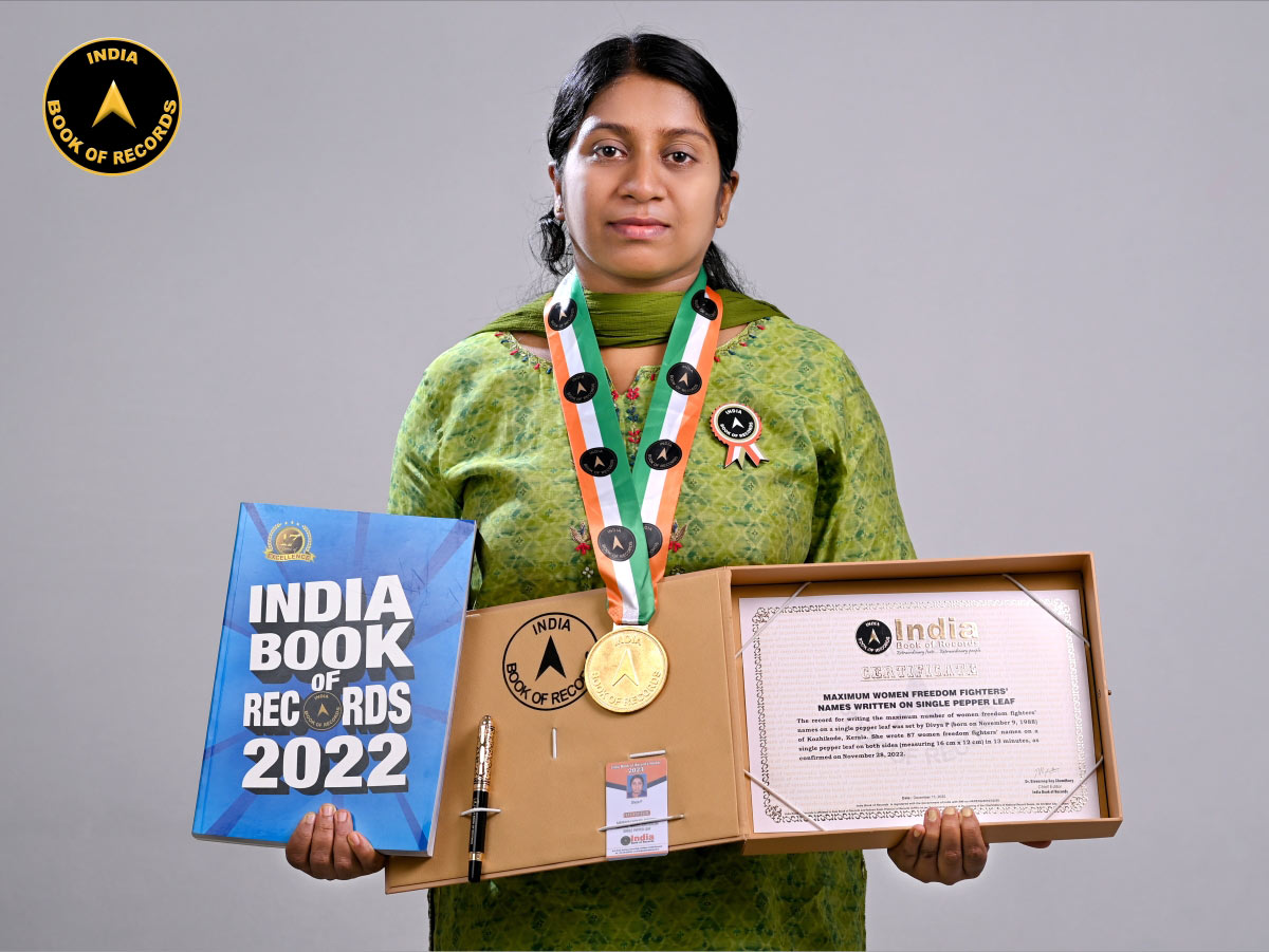 Maximum women freedom fighters’ names written on single pepper leaf