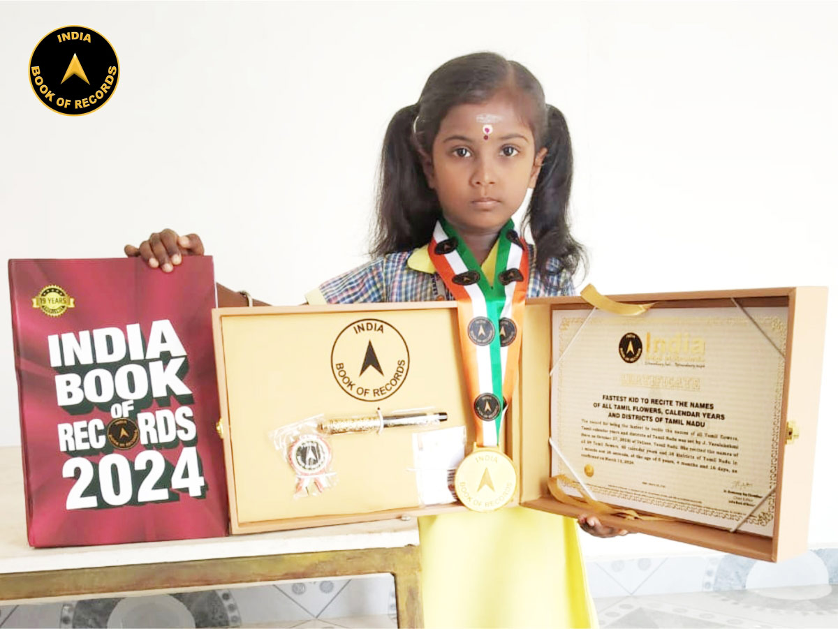 Fastest kid to recite the names of all Tamil flowers, calendar years and districts of Tamil Nadu