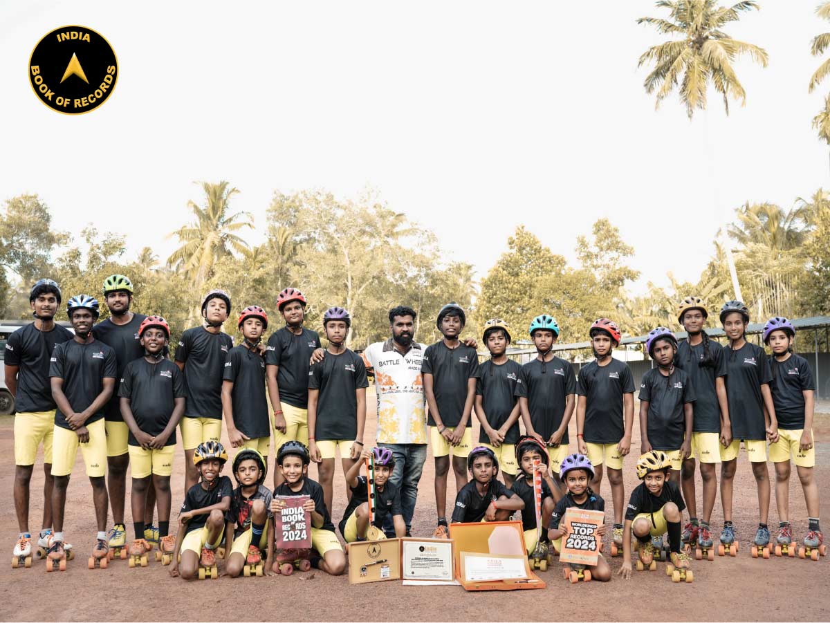 Maximum students of an academy participated in a roller-skating flash mob