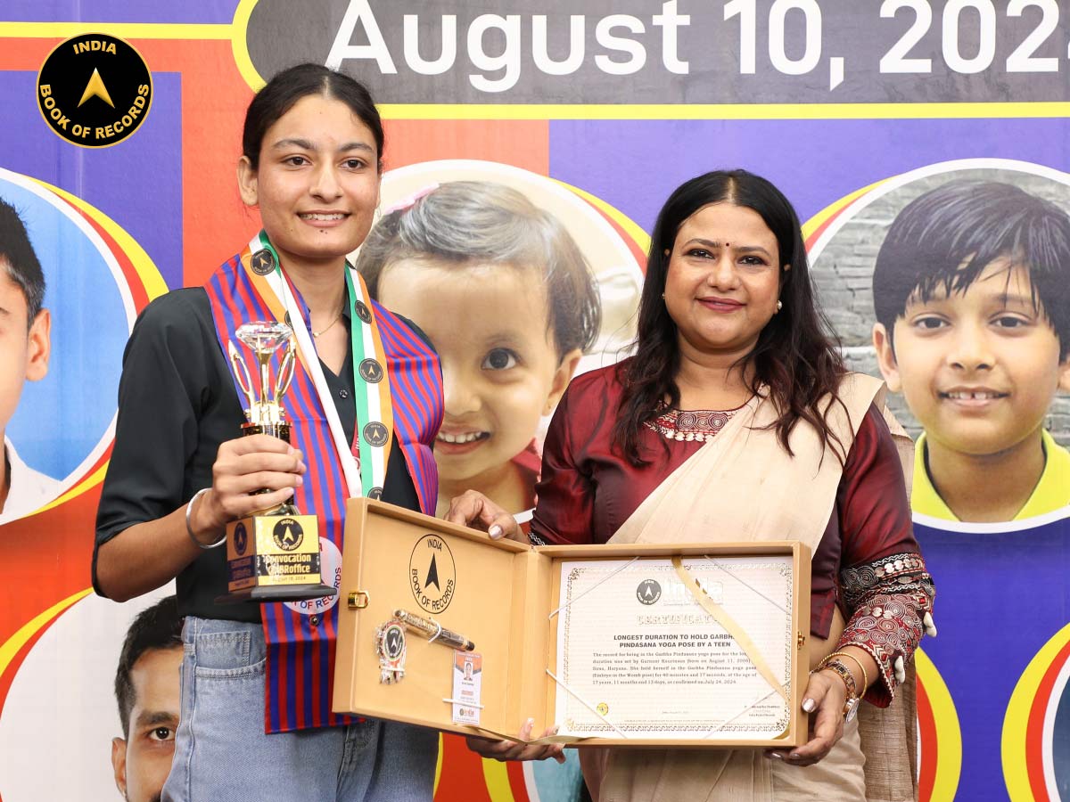 Longest duration to hold Garbha Pindasana yoga pose by a teen