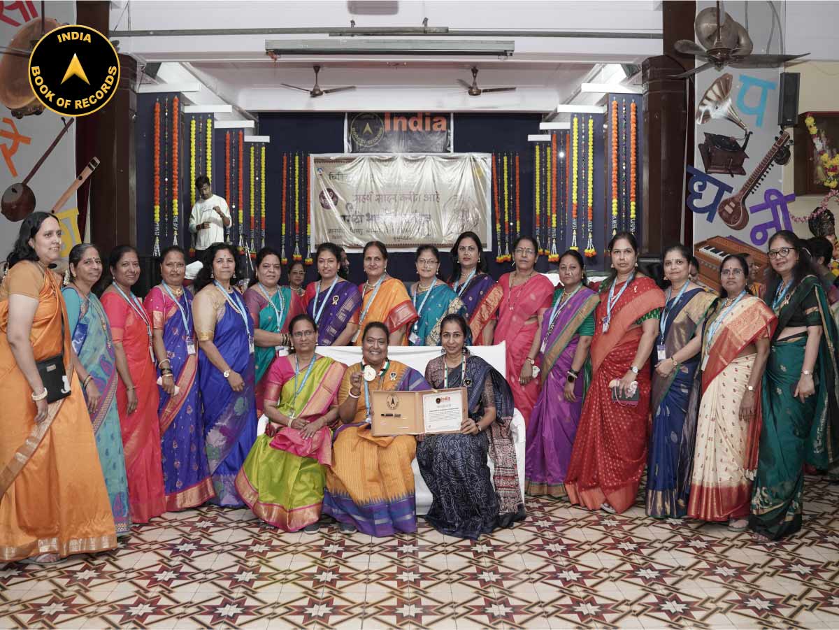 Longest Nonstop Singing Relay of Marathi Songs