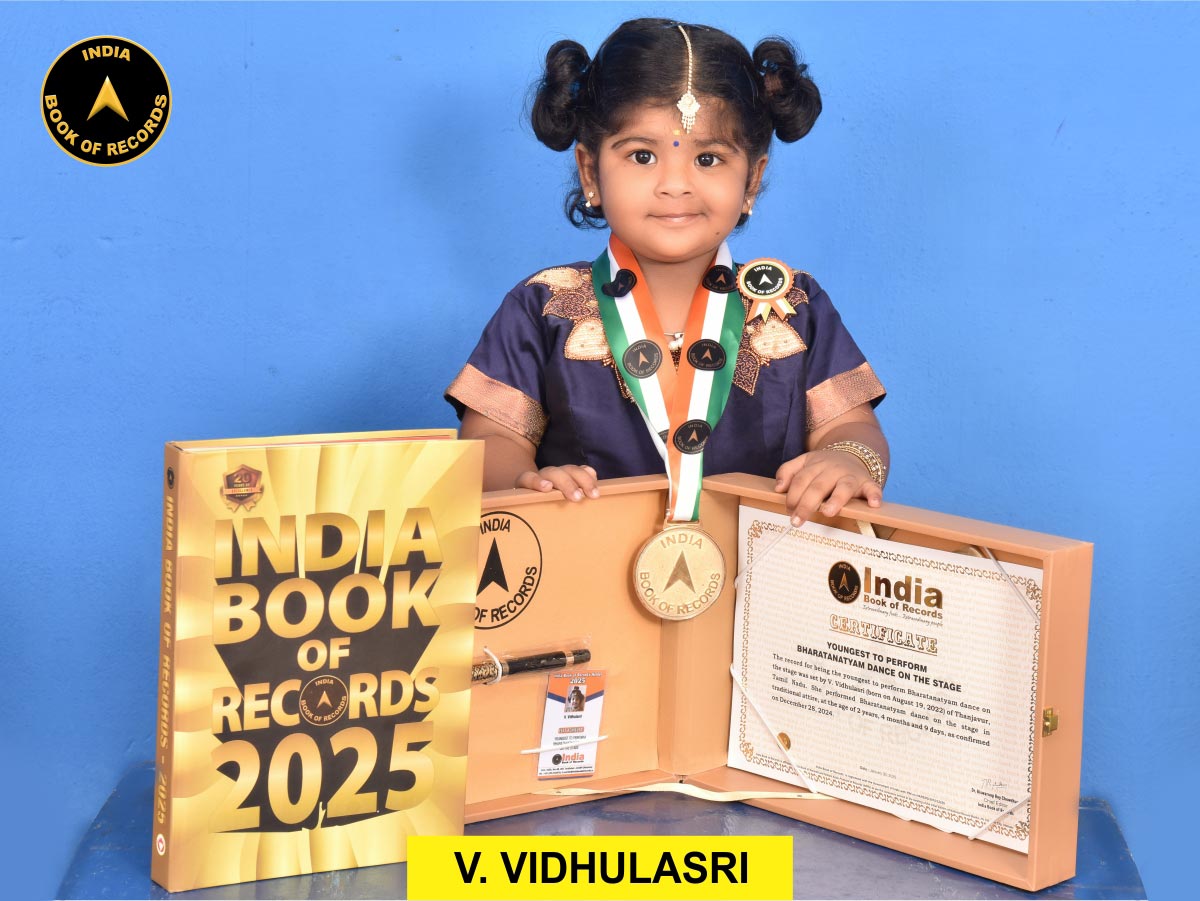Youngest to perform Bharatanatyam dance on the stage