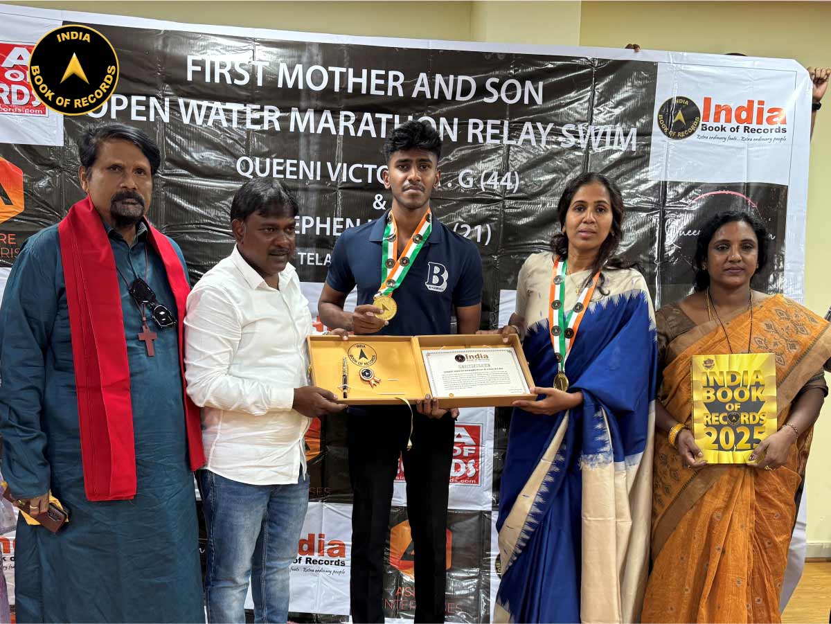 Longest Nonstop Swimming Relay by A Duo in A Sea