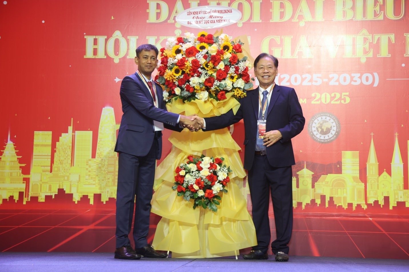 India Book of Records Chief Editor Honoured at Vietnam Record Association Congress (2025–2030)