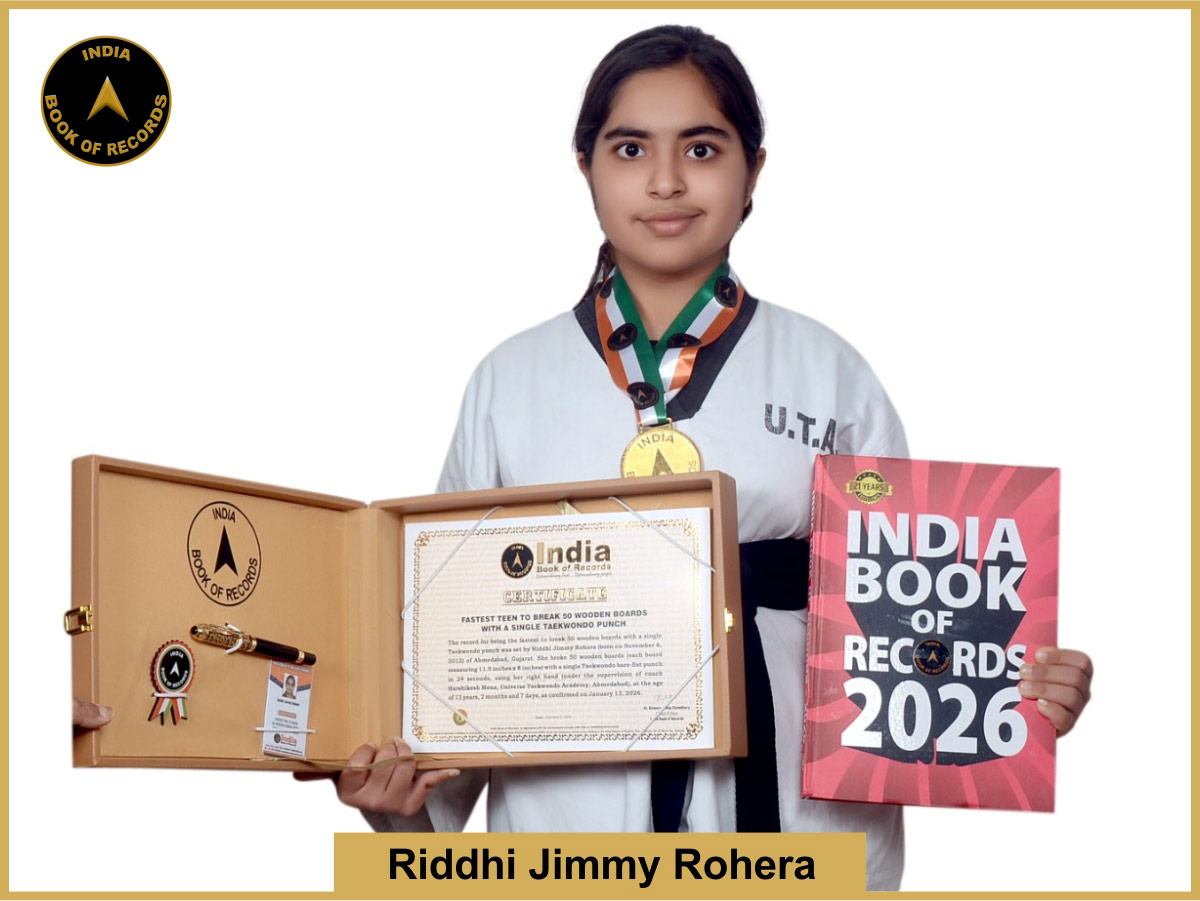 Fastest teen to break 50 wooden boards with a single Taekwondo punch