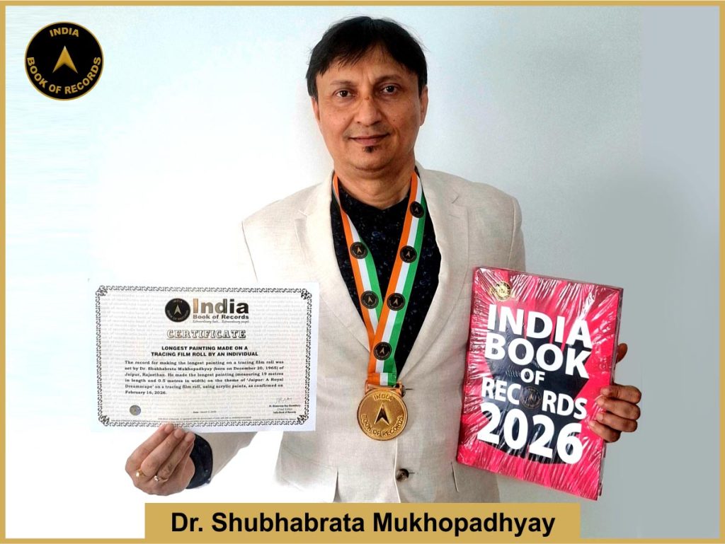 Image of Dr. Shubhabrata mukhopadhyay, Longest painting made on a tracing film roll by an individual