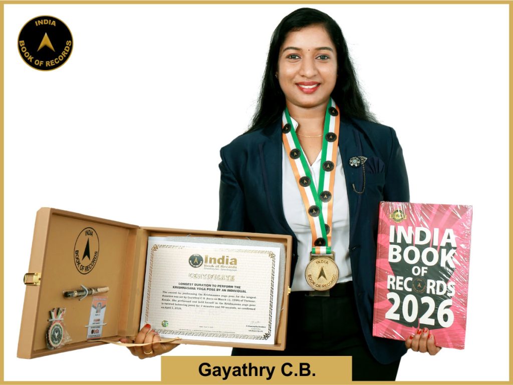 Image of Gayathry C B, Longest duration to perform the Krishnasana yoga pose by an individual
