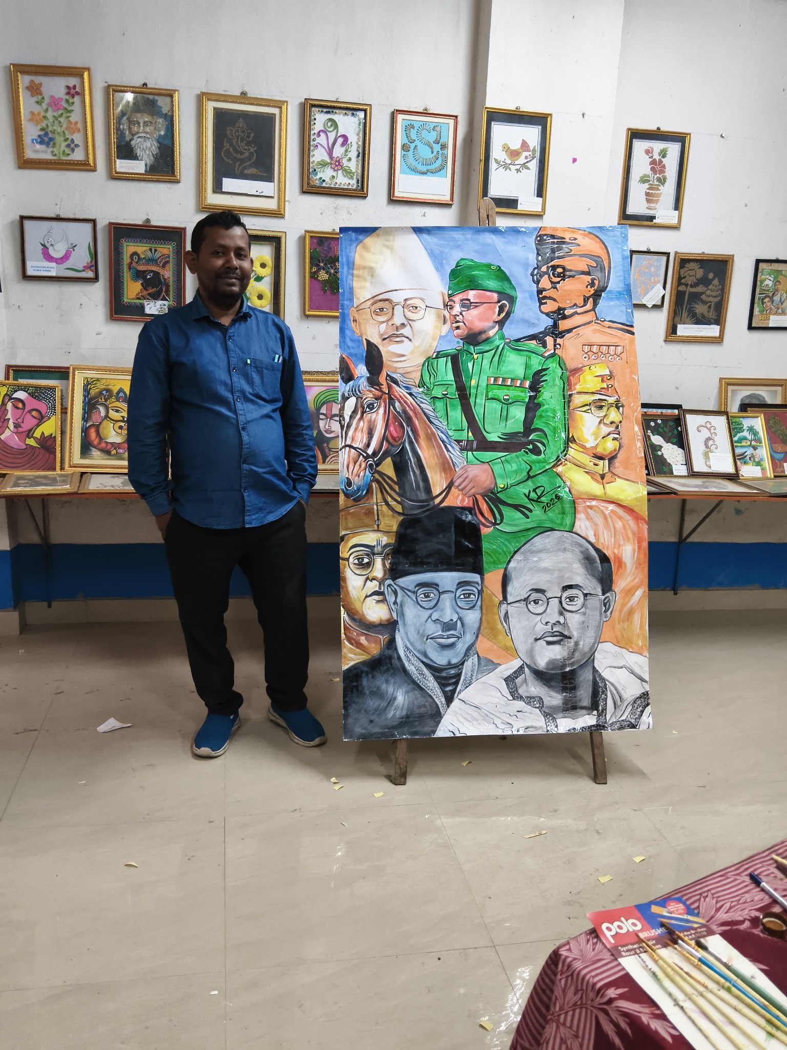 3.	Maximum portraits of Netaji Subhash Chandra Bose painted on a single canvas