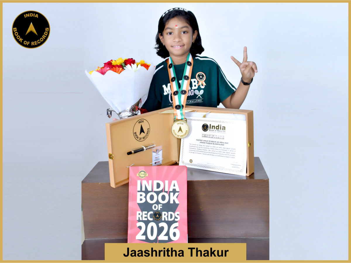 Fastest child to solve an India map jigsaw puzzle blindfolded