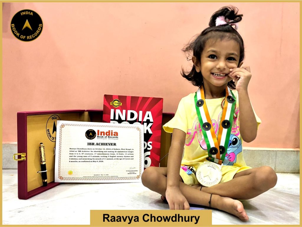 Image of Raavya Chowdhury with IBR Achiever certificate.