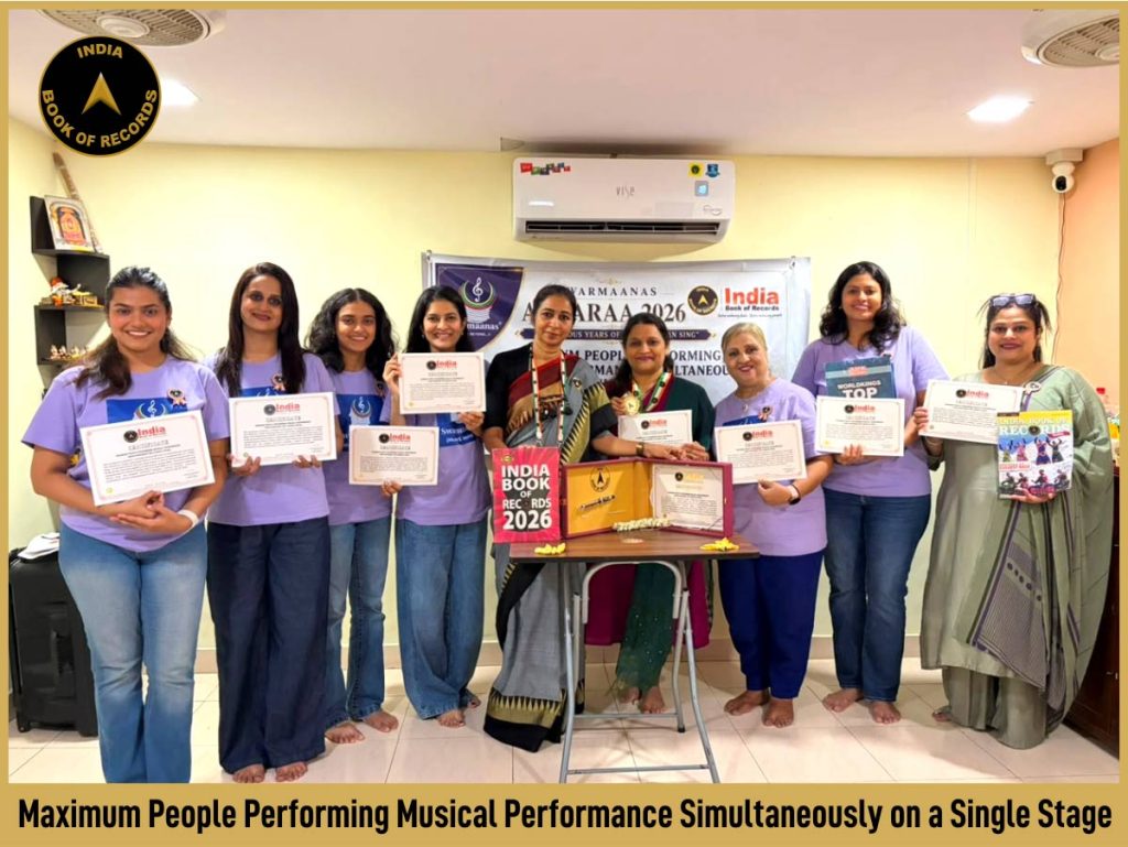Maximum People Performing Musical Performance Simultaneously on a Single Stage.