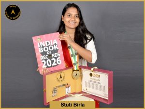 Image of Stuti Birla, Fastest teen to demonstrate and name all hand mudras of Kathak.