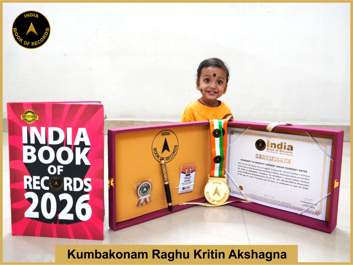 Youngest to identify current Indian currency notes