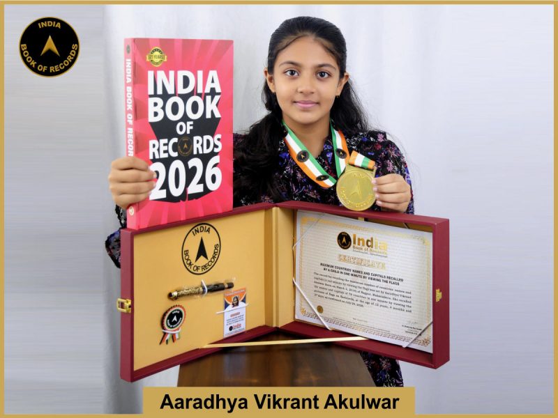 Pic of Aaradhya Vikrant Akulwar, Maximum countries' names and capitals recalled by a child in one minute by viewing the flags.