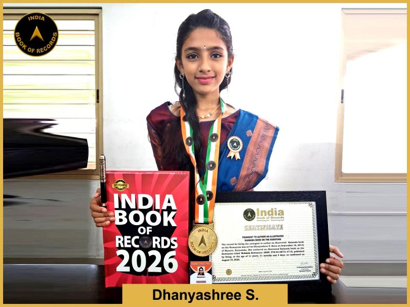 Pic of Dhanyashree S, Youngest to author an illustrated Kannada book on the Ramayana.