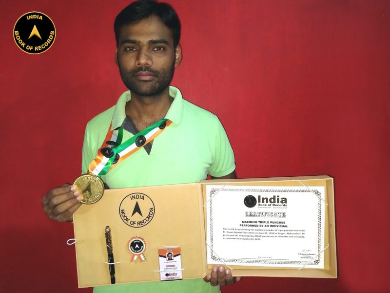 Dr.-Anand-Babulal-Yadav-new