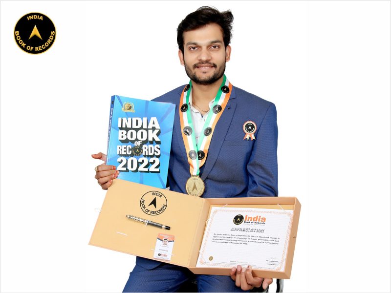 Dr.-Apurva-Makwana