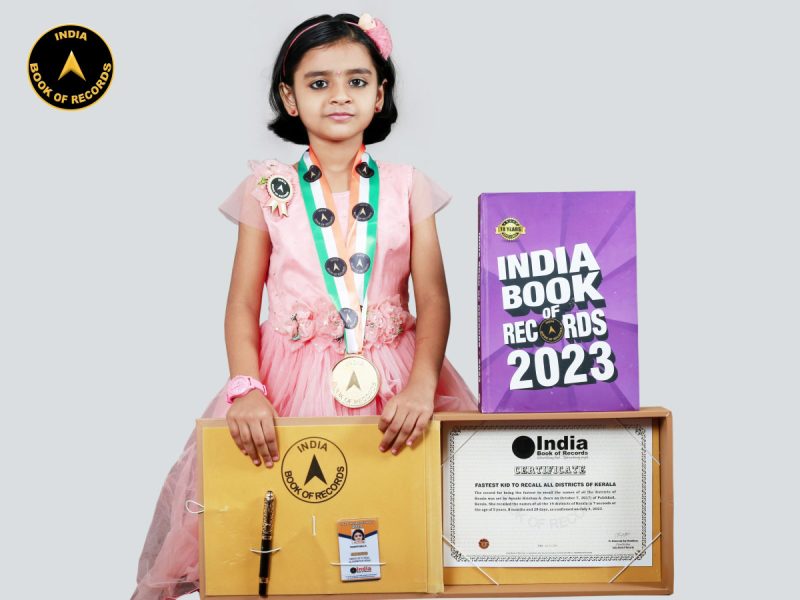Fastest kid to recall all districts of Kerala
