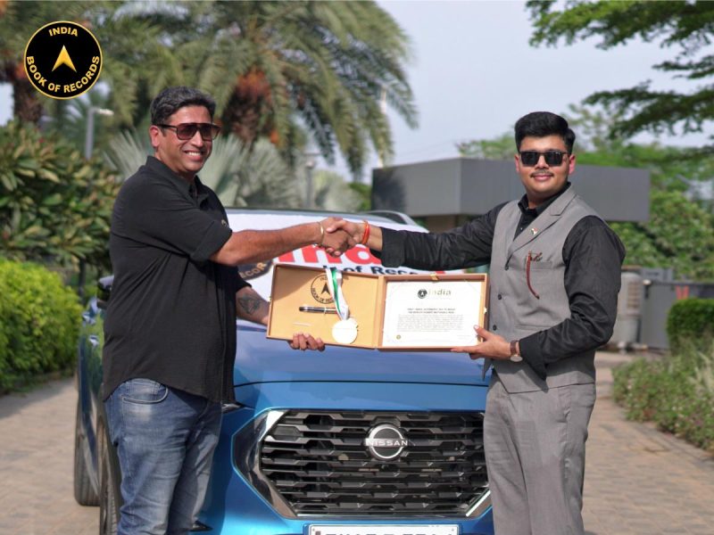 First 1000cc (Automatic) SUV to Reach the World's Highest Motorable Pass