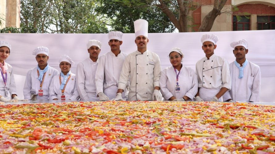 Jaipur National University Prepared the Largest Millet-Based Pizza