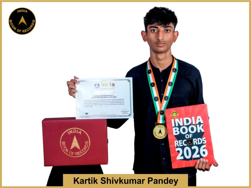 Image of Kartik Shivkumar Pandey, Maximum dips performed by a teen on parallel bars in 30 seconds.