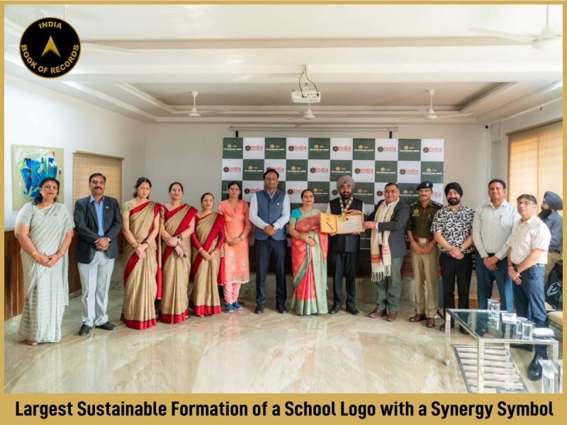 Largest Sustainable Formation of a School Logo with a Synergy Symbol
