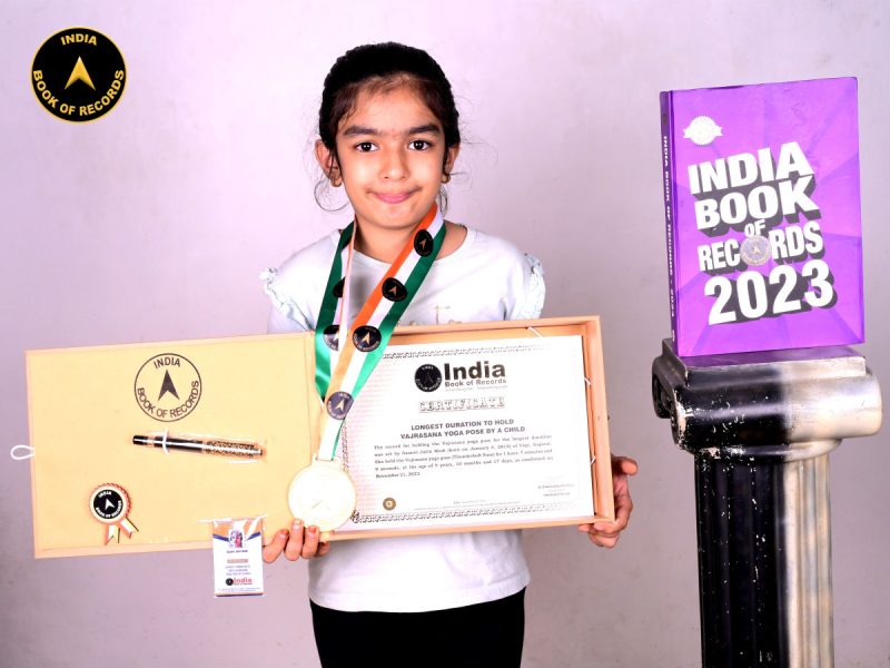 Longest duration to hold Vajrasana yoga pose by a child