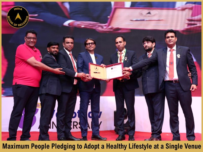 Maximum People Pledging to Adopt a Healthy Lifestyle at a Single Venue.