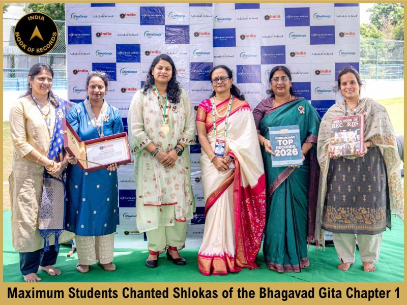 Maximum Students Chanted Shlokas of the Bhagavad Gita Chapter 1.