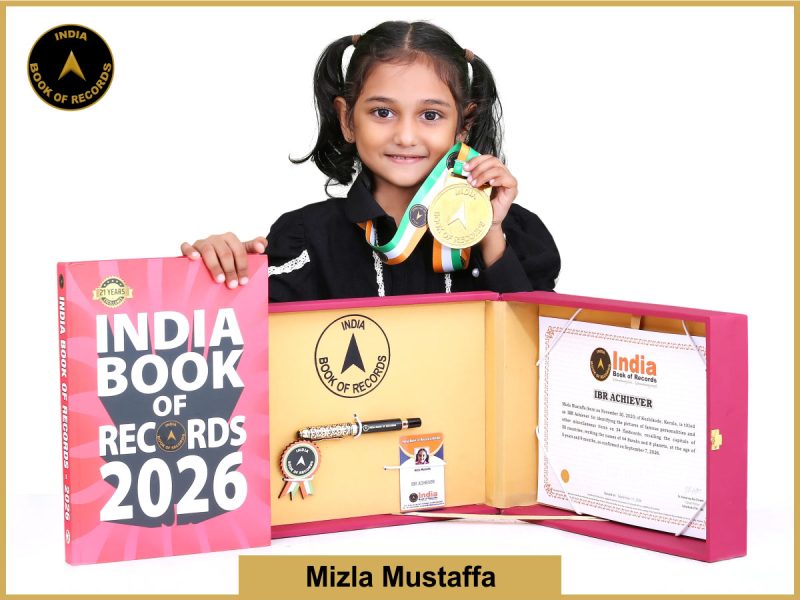 Image of Mizla Mustaffa with IBR Achiever Certificate.