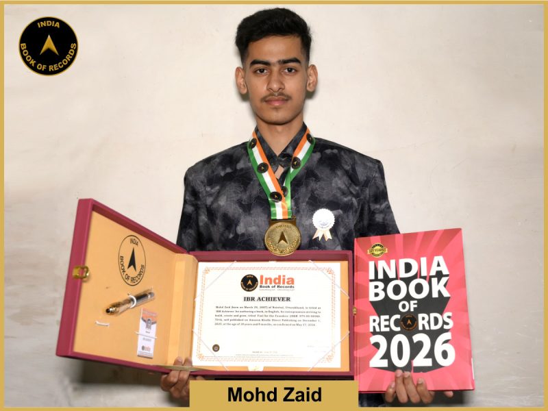 Image of Mohd Zaid with IBR Achiever Certificate.