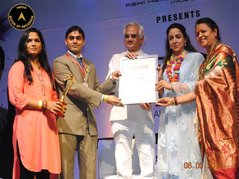 Most participants in a Reiki workshop
