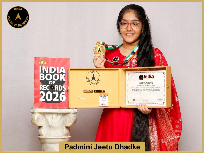 Pic of Padmini jeetu Dhadke, Longest hair of a female child