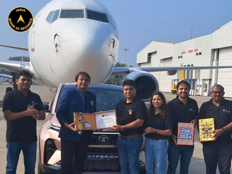 Passenger Aircraft Pulled by a Petrol SUV for the Longest Distance