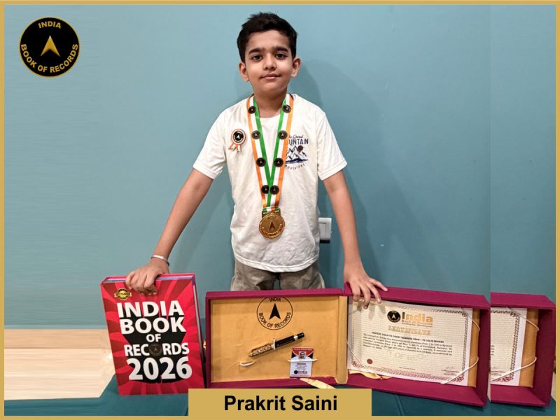 Pic of Prakrit Saini, Fastest child to count numbers from 1 to 100 in Spanish.