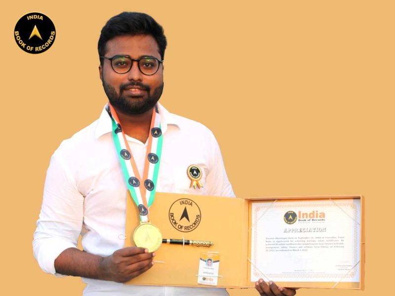 Praveen-Dheiveegan
