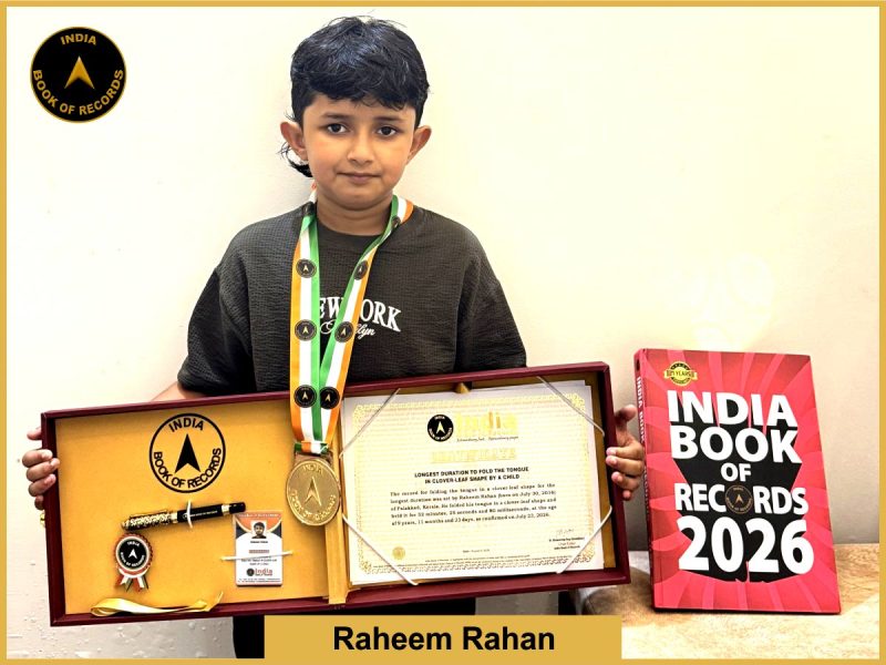 Image of Raheem Rahan, Longest duration to fold the tongue in clover-leaf shape by a child.