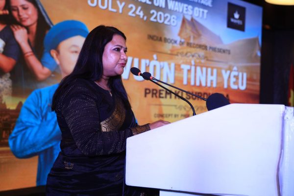 Record Holders Share the Screen with Bollywood Stars