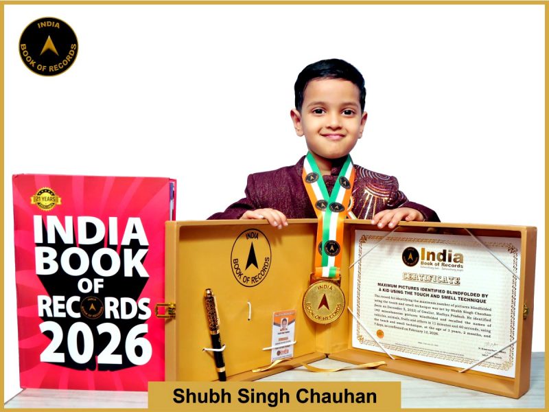 Image of Shubh Singh Chauhan Maximum pictures identified blindfolded by a kid using the touch and smell technique