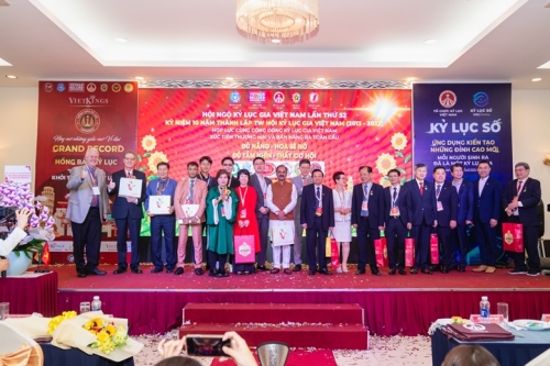 Grand-Reunion-of-World-Record-Presidents-in-Vietnam-153