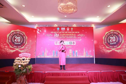 Mega-Celebration-of-Two-Decades-of-Vietnam-Book-of-Records-105