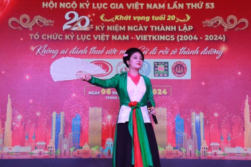 Mega-Celebration-of-Two-Decades-of-Vietnam-Book-of-Records-149