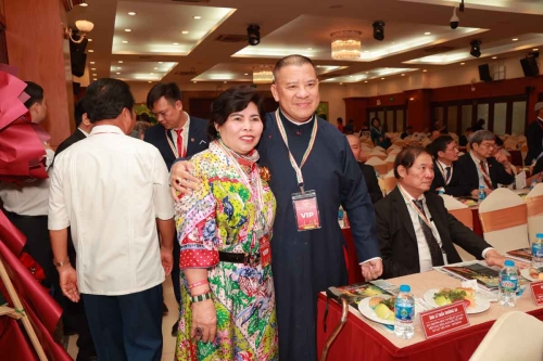 Mega-Celebration-of-Two-Decades-of-Vietnam-Book-of-Records-43