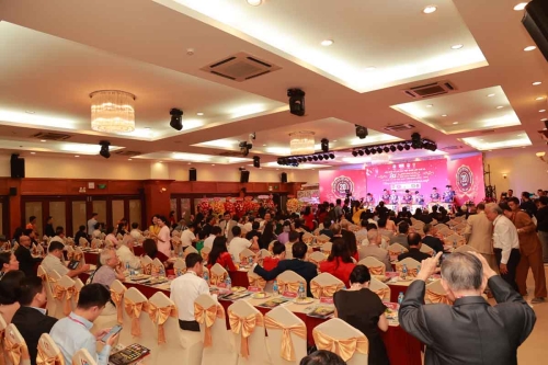 Mega-Celebration-of-Two-Decades-of-Vietnam-Book-of-Records-70